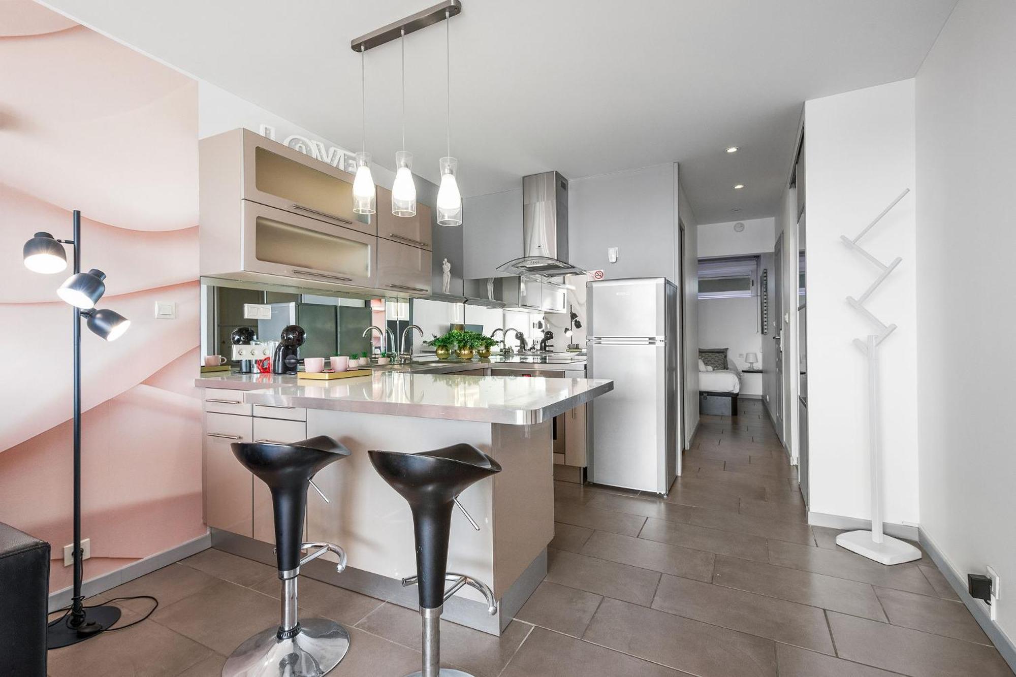 Village Naturiste R4N - Sixty9 Port Ambonne Apartment *
