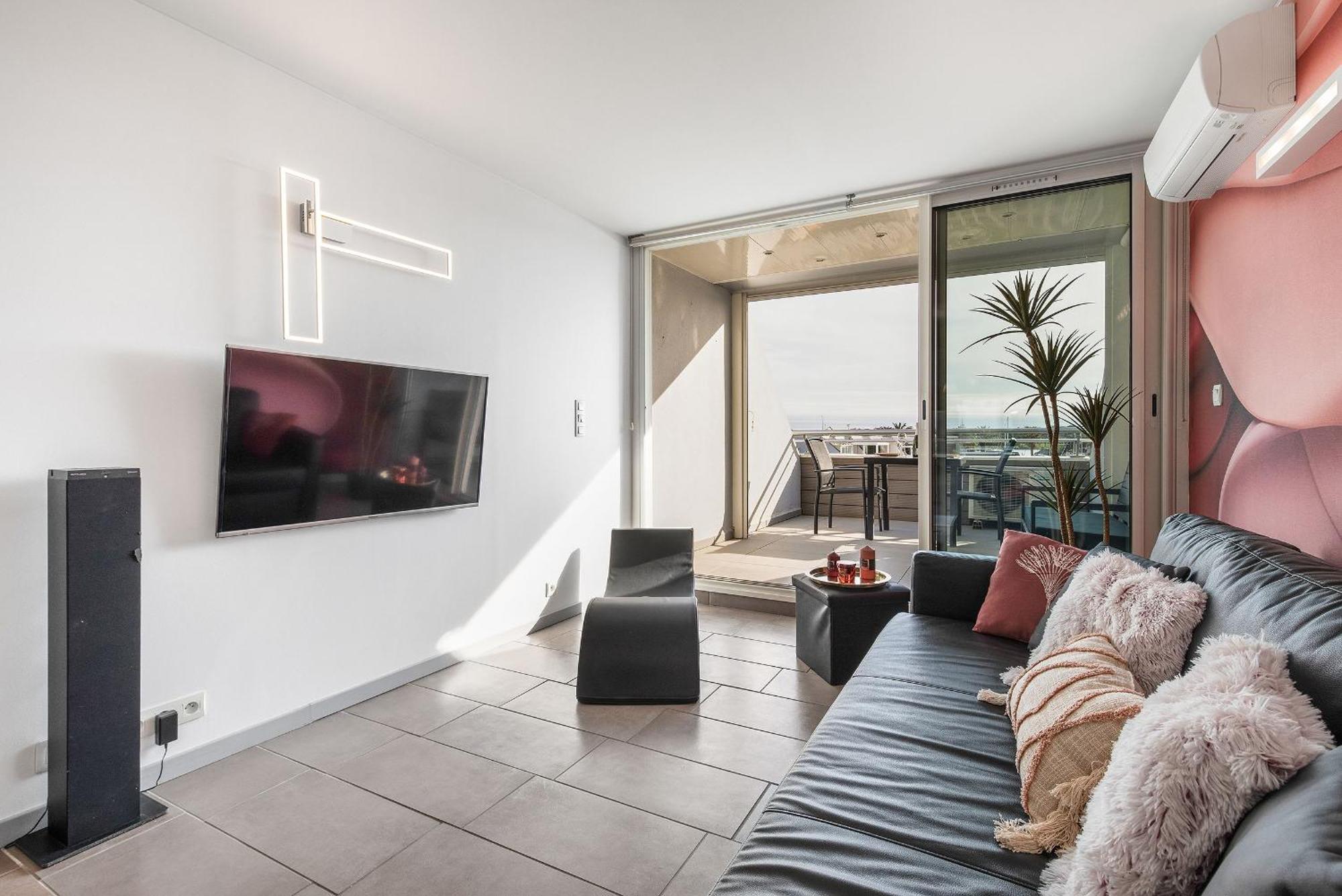 Apartment Village Naturiste R4N - Sixty9 Port Ambonne *