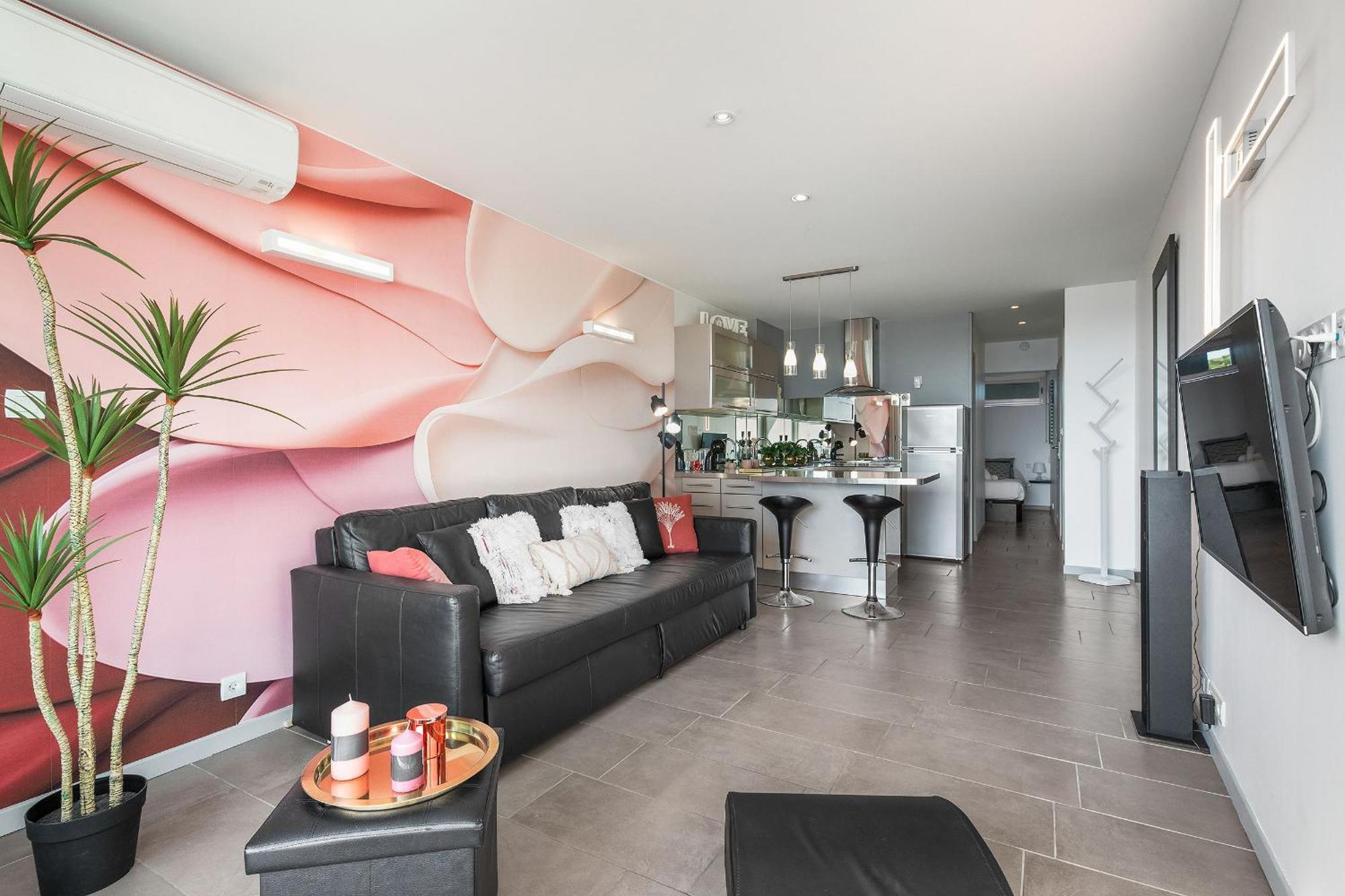 Grand 40 M2 Climatisé Au Village Naturiste